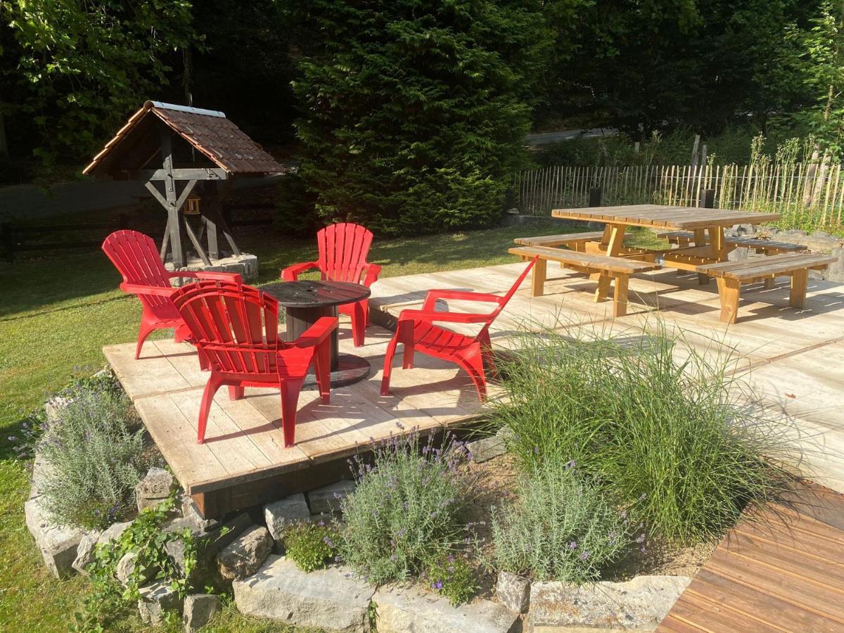 Le Gite Des Platanes Spa Exteriör bild